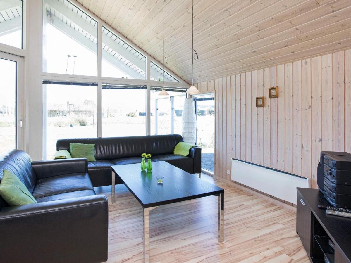 Four-Bedroom Holiday Home In Idestrup 3 Bøtø By Bagian luar foto